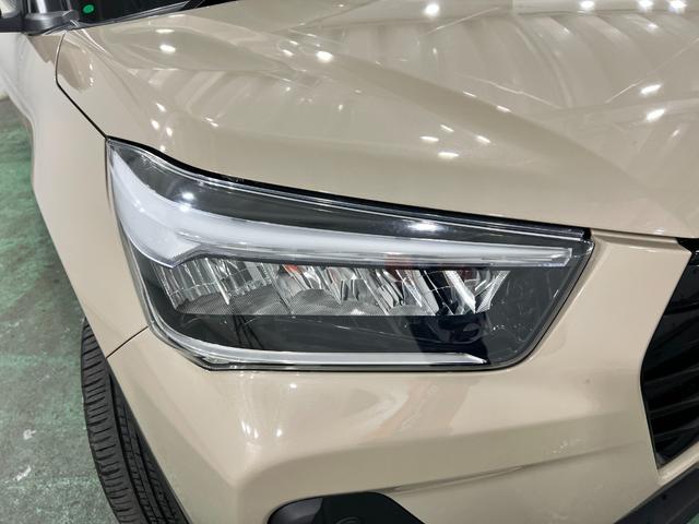 ロッキープレミアムＧ　走行５１２８３キロ／雹害／ナビ／ドラレコ雹害車　フルセグナビ　バックカメラ　ドラレコ　クリアランスソナー　オートライト　ＬＥＤヘッドライト　シートヒーター　一年保証・走行距離無制限走行５１２８３キロ（東京都）の中古車