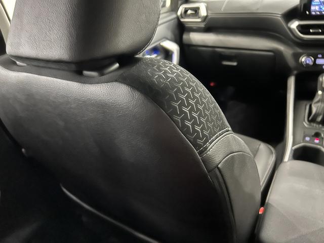 ロッキープレミアムＧ　走行５１２８３キロ／雹害／ナビ／ドラレコ雹害車　フルセグナビ　バックカメラ　ドラレコ　クリアランスソナー　オートライト　ＬＥＤヘッドライト　シートヒーター　一年保証・走行距離無制限走行５１２８３キロ（東京都）の中古車