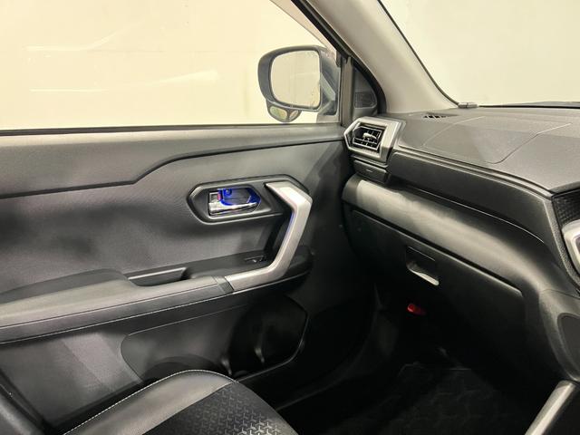 ロッキープレミアムＧ　走行５１２８３キロ／雹害／ナビ／ドラレコ雹害車　フルセグナビ　バックカメラ　ドラレコ　クリアランスソナー　オートライト　ＬＥＤヘッドライト　シートヒーター　一年保証・走行距離無制限走行５１２８３キロ（東京都）の中古車