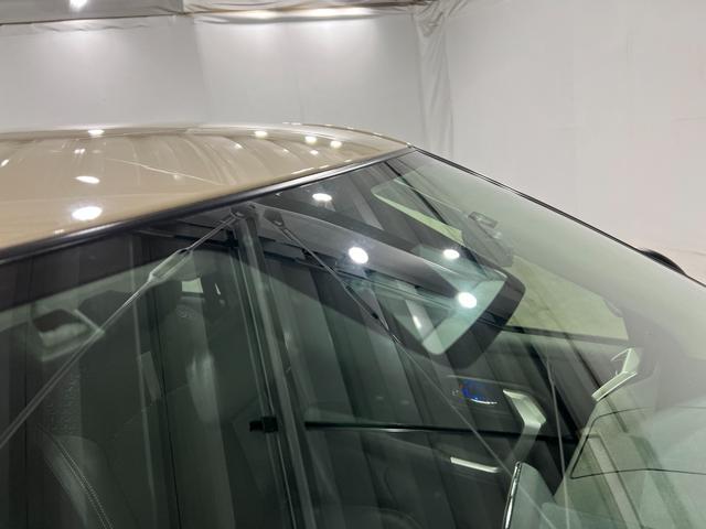 ロッキープレミアムＧ　走行５１２８３キロ／雹害／ナビ／ドラレコ雹害車　フルセグナビ　バックカメラ　ドラレコ　クリアランスソナー　オートライト　ＬＥＤヘッドライト　シートヒーター　一年保証・走行距離無制限走行５１２８３キロ（東京都）の中古車