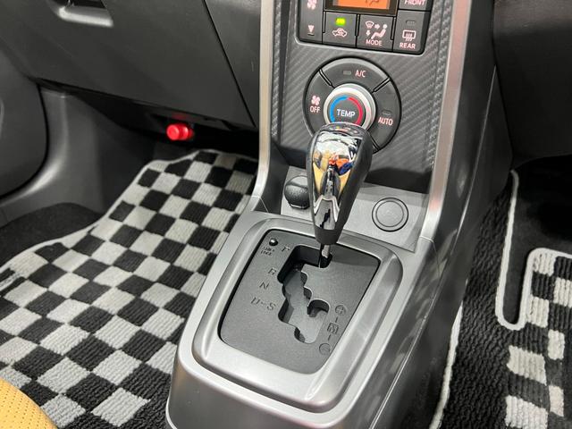 コペンローブ　Ｓ　走行２２０３７キロ／ナビ／ドラレコ／ＥＴＣ一年保証・走行距離無制限走行２２０３７キロ　タイヤ４本交換　フルセグナビ　ブルートゥース　ドラレコ　オートライト　ＬＥＤヘッドライト　シートヒーター（埼玉県）の中古車