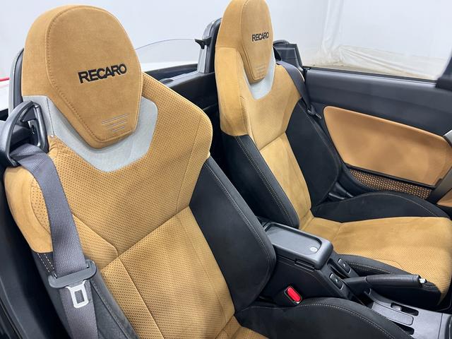 コペンローブ　Ｓ　走行２２０３７キロ／ナビ／ドラレコ／ＥＴＣ一年保証・走行距離無制限走行２２０３７キロ　タイヤ４本交換　フルセグナビ　ブルートゥース　ドラレコ　オートライト　ＬＥＤヘッドライト　シートヒーター（埼玉県）の中古車