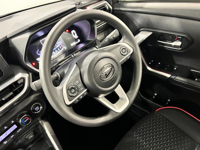 ロッキーＸ　走行２８６７キロ／ナビ／ドラレコ／全周囲カメラ一年保証・走行距離無制限走行２８６７キロ　フルセグナビ　ブルートゥース　全周囲カメラ　ドラレコ　クリアランスソナー　オートライト　ＬＥＤヘッドライト（埼玉県）の中古車