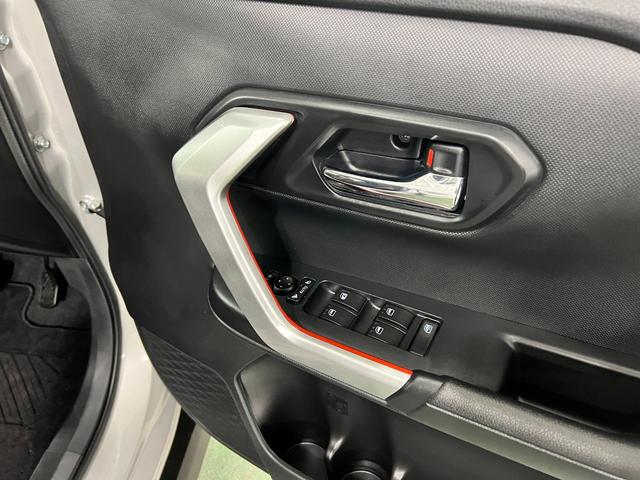 ロッキーＸ　走行２８６７キロ／ナビ／ドラレコ／全周囲カメラ一年保証・走行距離無制限走行２８６７キロ　フルセグナビ　ブルートゥース　全周囲カメラ　ドラレコ　クリアランスソナー　オートライト　ＬＥＤヘッドライト（埼玉県）の中古車