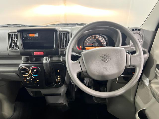 エブリイPC 走行63887キロ/車検整備付/雹害一年保証・走行距離無制限走行63887キロ 車検整備付 雹害 助手席エアバック 純正カーペットマット AMFMラジオ キーレス(埼玉県)の中古車