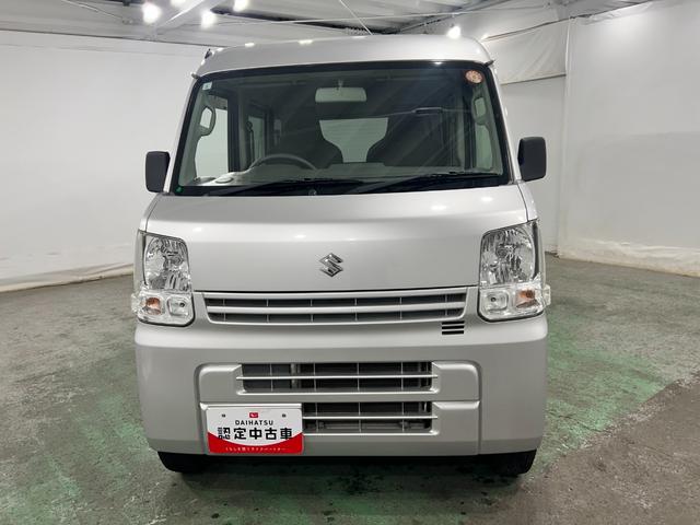 エブリイPC 走行63887キロ/車検整備付/雹害一年保証・走行距離無制限走行63887キロ 車検整備付 雹害 助手席エアバック 純正カーペットマット AMFMラジオ キーレス(埼玉県)の中古車