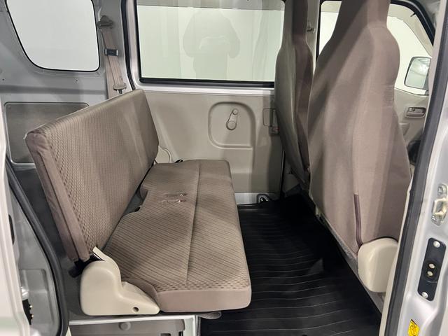 エブリイPC 走行63887キロ/車検整備付/雹害一年保証・走行距離無制限走行63887キロ 車検整備付 雹害 助手席エアバック 純正カーペットマット AMFMラジオ キーレス(埼玉県)の中古車