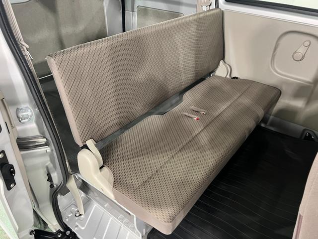 エブリイPC 走行63887キロ/車検整備付/雹害一年保証・走行距離無制限走行63887キロ 車検整備付 雹害 助手席エアバック 純正カーペットマット AMFMラジオ キーレス(埼玉県)の中古車