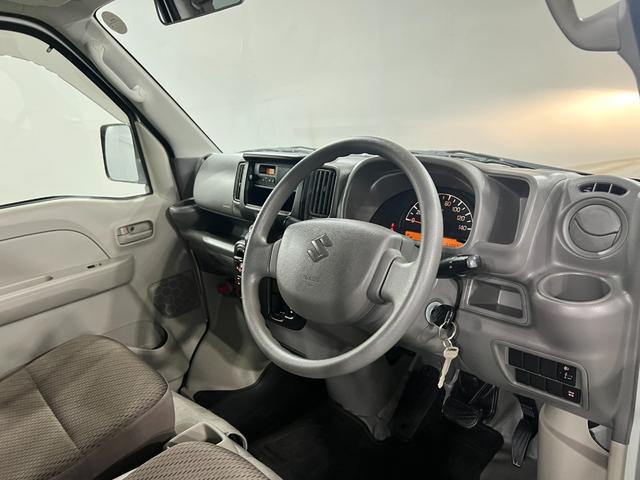 エブリイPC 走行63887キロ/車検整備付/雹害一年保証・走行距離無制限走行63887キロ 車検整備付 雹害 助手席エアバック 純正カーペットマット AMFMラジオ キーレス(埼玉県)の中古車