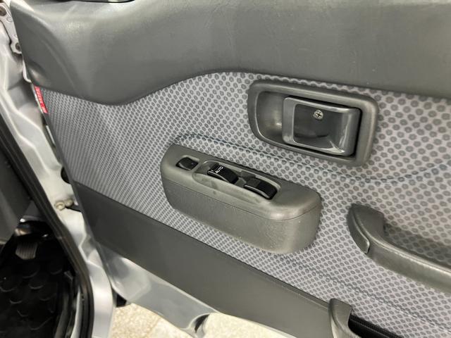 ハイゼットトラックエクストラVS 走行53220キロ/車検整備付タイヤ4本交換一年保証・走行距離無制限走行53220キロ 車検整備付 タイヤ4本交換 ETC 純正カーペットマット(埼玉県)の中古車