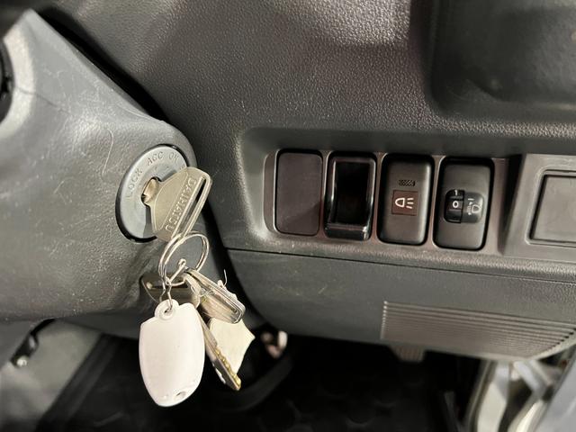 ハイゼットトラックエクストラVS 走行53220キロ/車検整備付タイヤ4本交換一年保証・走行距離無制限走行53220キロ 車検整備付 タイヤ4本交換 ETC 純正カーペットマット(埼玉県)の中古車