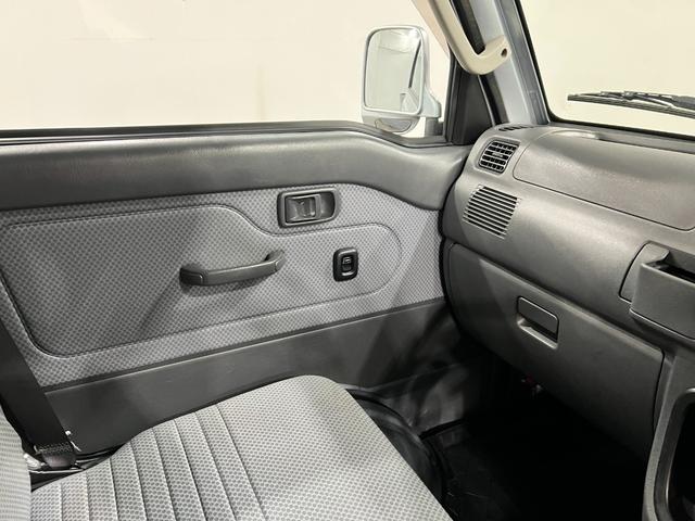 ハイゼットトラックエクストラVS 走行53220キロ/車検整備付タイヤ4本交換一年保証・走行距離無制限走行53220キロ 車検整備付 タイヤ4本交換 ETC 純正カーペットマット(埼玉県)の中古車