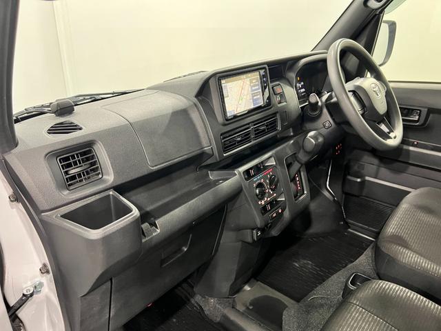 ピクシスバンクルーズ 走行58928キロ/ナビ/バックカメラ一年保証・走行距離無制限走行58928キロ 助手席エアバック ETC ワンセグナビ バックカメラ ブルートゥース クリアランスソナー オートライト(埼玉県)の中古車