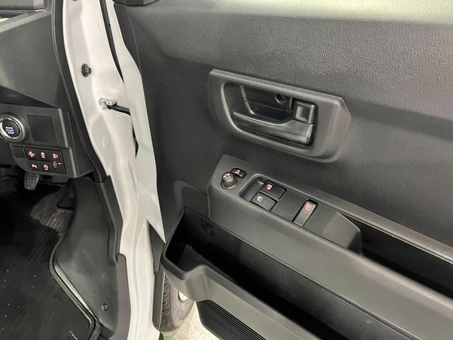 ピクシスバンクルーズ 走行58928キロ/ナビ/バックカメラ一年保証・走行距離無制限走行58928キロ 助手席エアバック ETC ワンセグナビ バックカメラ ブルートゥース クリアランスソナー オートライト(埼玉県)の中古車