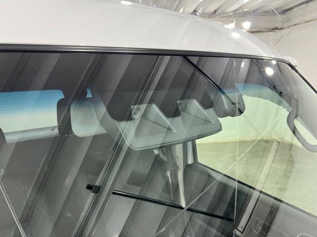 ピクシスバンクルーズ 走行58928キロ/ナビ/バックカメラ一年保証・走行距離無制限走行58928キロ 助手席エアバック ETC ワンセグナビ バックカメラ ブルートゥース クリアランスソナー オートライト(埼玉県)の中古車