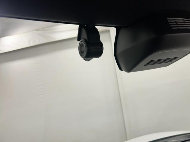 タントカスタムＲＳスタイルセレクション　走行１９０８４キロ／修復歴一年保証・走行距離無制限走行１９０８４キロ　フルセグナビ　全周囲カメラ　ドラレコ　後席モニター　クリアランスソナー　オートライト　ＬＥＤヘッドライト　シートヒーター　両側電動スライドドア（埼玉県）の中古車