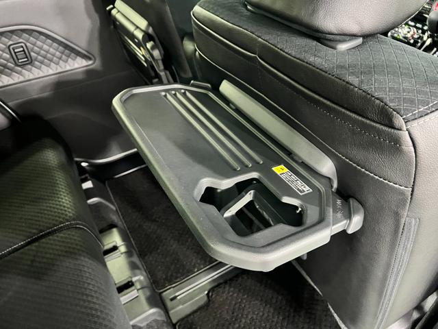 タントカスタムＲＳスタイルセレクション　走行１９０８４キロ／修復歴一年保証・走行距離無制限走行１９０８４キロ　フルセグナビ　全周囲カメラ　ドラレコ　後席モニター　クリアランスソナー　オートライト　ＬＥＤヘッドライト　シートヒーター　両側電動スライドドア（埼玉県）の中古車