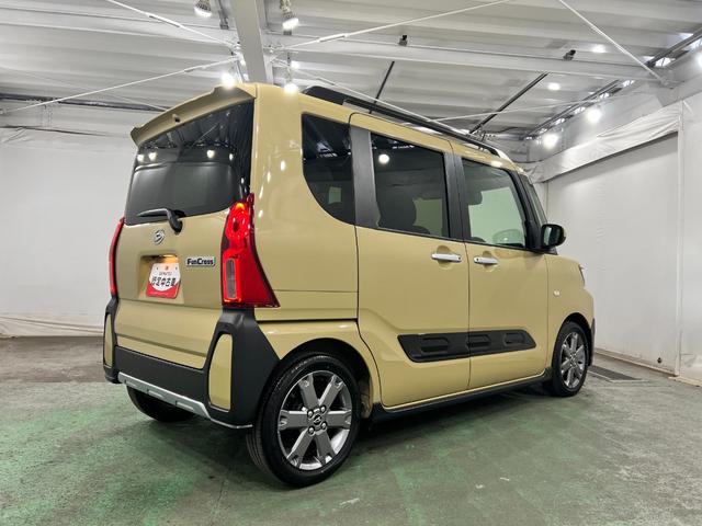 タントファンクロスターボ　走行２９３４１キロ／クリアランスソナー一年保証・走行距離無制限　走行５６６８キロ　サイドエアバック　クリアランスソナー　オートマチックハイビーム　オートライト　ＬＥＤヘッドライト　ベンチシート　シートヒーター　両側電動スライドドア（埼玉県）の中古車