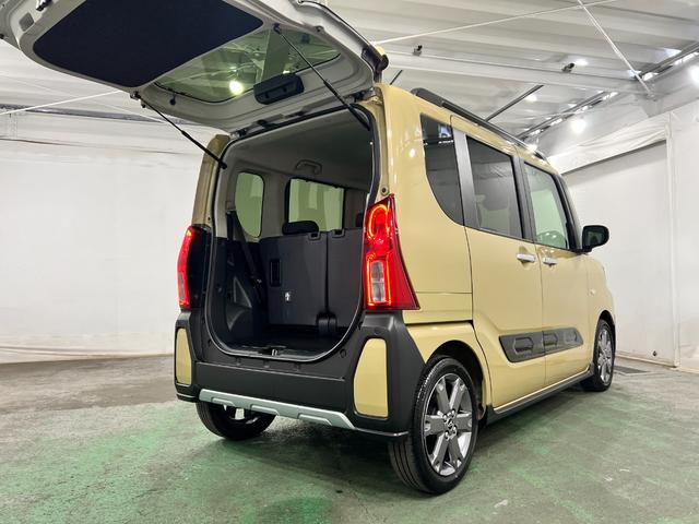 タントファンクロスターボ　走行２９３４１キロ／クリアランスソナー一年保証・走行距離無制限　走行５６６８キロ　サイドエアバック　クリアランスソナー　オートマチックハイビーム　オートライト　ＬＥＤヘッドライト　ベンチシート　シートヒーター　両側電動スライドドア（埼玉県）の中古車