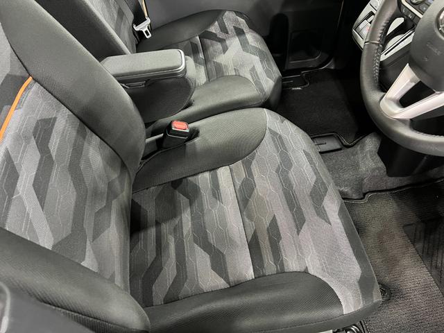 タントファンクロスターボ　走行２９３４１キロ／クリアランスソナー一年保証・走行距離無制限　走行５６６８キロ　サイドエアバック　クリアランスソナー　オートマチックハイビーム　オートライト　ＬＥＤヘッドライト　ベンチシート　シートヒーター　両側電動スライドドア（埼玉県）の中古車