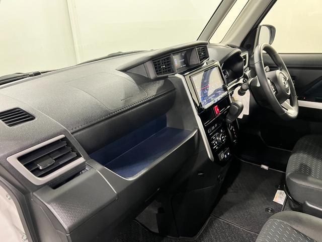 トールカスタムＧ　ターボ　走行７０１４６キロ／ナビ／バックカメラフルセグナビ　ブルートゥース　バックカメラ　ドラレコ　ＥＴＣ　クリアランスソナー　ＬＥＤヘッドライト　オートライト　両側電動スライドドア　一年保証・走行距離無制限走行７０１４６キロ（東京都）の中古車