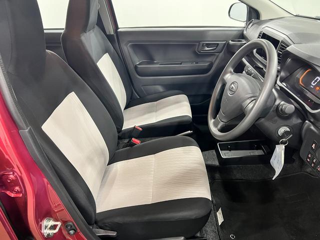 ミライースＬ　ＳＡIII　走行４５７３キロ／オートライト／マット１年保証距離無制限　走行距離４５７３キロ　マット　助手席エアバッグ　クリアランスソナー　オートマチックハイビーム　オートライト　アイドリングストップ　キーレスエントリー　マニュアルエアコン（東京都）の中古車