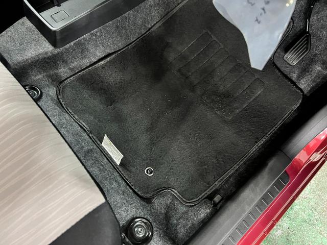 ミライースＬ　ＳＡIII　走行４５７３キロ／オートライト／マット１年保証距離無制限　走行距離４５７３キロ　マット　助手席エアバッグ　クリアランスソナー　オートマチックハイビーム　オートライト　アイドリングストップ　キーレスエントリー　マニュアルエアコン（東京都）の中古車