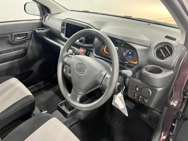 ミライースＬ　ＳＡIII　走行１９３７キロ／クリアランスソナー一年保証・走行距離無制限　走行１９３７キロ　助手席エアバック　オートライト　オートマチックハイビーム　クリアランスソナー　アイドリングストップ（埼玉県）の中古車