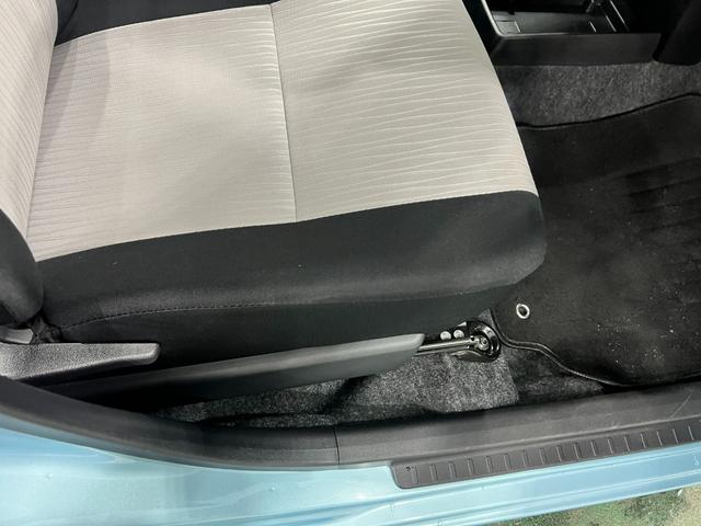 ミライースL SAIII 走行2423キロ/オートライト/マット1年保証距離無制限 走行距離2423キロ マット 助手席エアバッグ クリアランスソナー オートライト アイドリングストップ マニュアルエアコン キーレスエントリー(埼玉県)の中古車