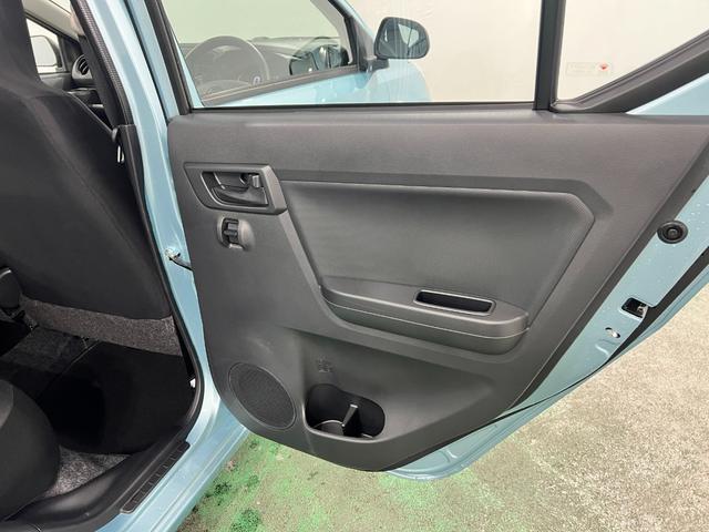 ミライースL SAIII 走行2423キロ/オートライト/マット1年保証距離無制限 走行距離2423キロ マット 助手席エアバッグ クリアランスソナー オートライト アイドリングストップ マニュアルエアコン キーレスエントリー(埼玉県)の中古車