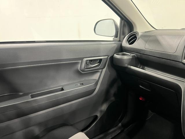 ミライースL SAIII 走行2423キロ/オートライト/マット1年保証距離無制限 走行距離2423キロ マット 助手席エアバッグ クリアランスソナー オートライト アイドリングストップ マニュアルエアコン キーレスエントリー(埼玉県)の中古車