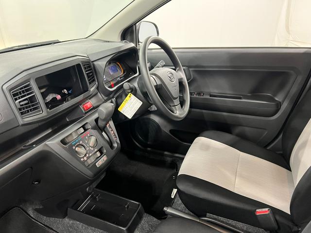 ミライースＬ　ＳＡIII　走行４３０２キロ／オートライト／マット１年保証距離無制限　走行距離４３０２キロ　マット　クリアランスソナー　オートマチックハイビーム　オートライト　アイドリングストップ　マニュアルエアコン　キーレスエントリー　スマートアシスト３（埼玉県）の中古車