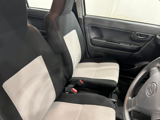 ミライースＬ　ＳＡIII　走行４３０２キロ／オートライト／マット１年保証距離無制限　走行距離４３０２キロ　マット　クリアランスソナー　オートマチックハイビーム　オートライト　アイドリングストップ　マニュアルエアコン　キーレスエントリー　スマートアシスト３（埼玉県）の中古車