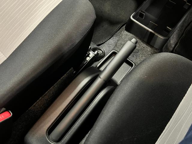 ミライースＬ　ＳＡIII　走行４３０２キロ／オートライト／マット１年保証距離無制限　走行距離４３０２キロ　マット　クリアランスソナー　オートマチックハイビーム　オートライト　アイドリングストップ　マニュアルエアコン　キーレスエントリー　スマートアシスト３（埼玉県）の中古車