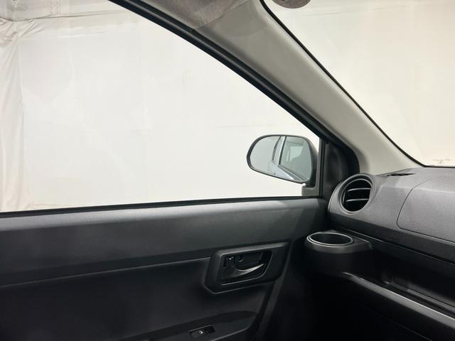 ミライースＬ　ＳＡIII　走行４３０２キロ／オートライト／マット１年保証距離無制限　走行距離４３０２キロ　マット　クリアランスソナー　オートマチックハイビーム　オートライト　アイドリングストップ　マニュアルエアコン　キーレスエントリー　スマートアシスト３（埼玉県）の中古車