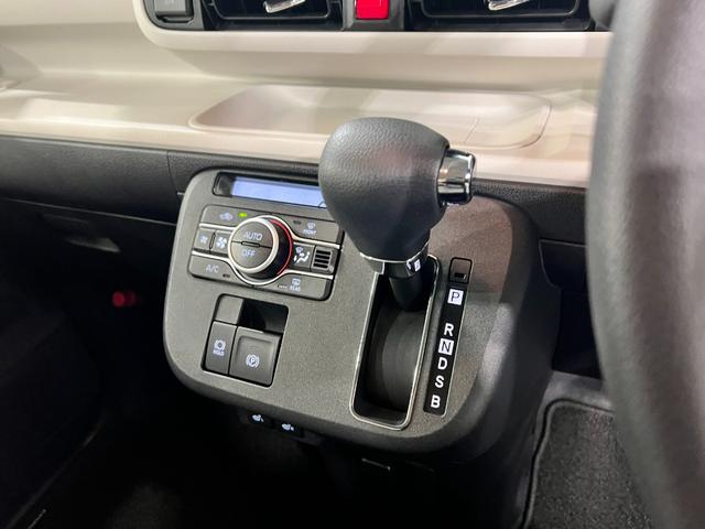 ムーヴキャンバスストライプスG 走行5211キロ/LEDヘッドランプ/マット1年保証距離無制限 走行距離5211キロ 純正マット サイドエアバッグ LEDヘッドランプ アイドリングストップ シートヒーター 両側電動スライドドア オート格納式ドアミラー 電動パーキングブレーキ(埼玉県)の中古車