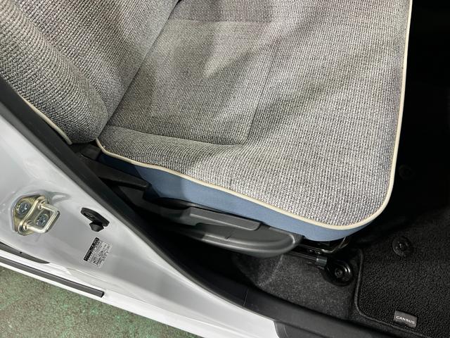 ムーヴキャンバスストライプスG 走行5211キロ/LEDヘッドランプ/マット1年保証距離無制限 走行距離5211キロ 純正マット サイドエアバッグ LEDヘッドランプ アイドリングストップ シートヒーター 両側電動スライドドア オート格納式ドアミラー 電動パーキングブレーキ(埼玉県)の中古車