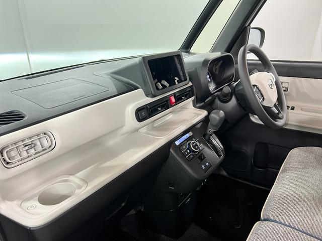 ムーヴキャンバスストライプスG 走行5211キロ/LEDヘッドランプ/マット1年保証距離無制限 走行距離5211キロ 純正マット サイドエアバッグ LEDヘッドランプ アイドリングストップ シートヒーター 両側電動スライドドア オート格納式ドアミラー 電動パーキングブレーキ(埼玉県)の中古車