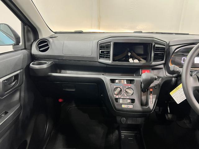 ミライースＬ　ＳＡIII　走行３１７９キロ／オートライト／マット１年保証距離無制限　走行距離３１７９キロ　助手席エアバッグ　マット　クリアランスソナー　オートマチックハイビーム　オートライト　アイドリングストップ　スマートアシスト３　キーレスエントリー（埼玉県）の中古車