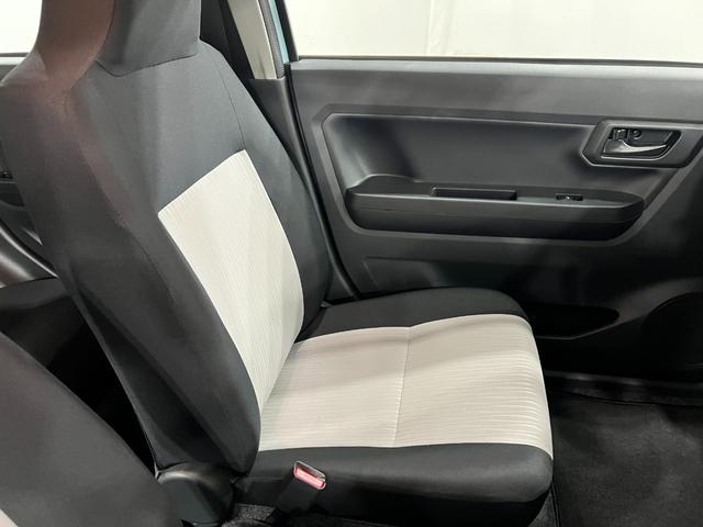 ミライースＬ　ＳＡIII　走行３１７９キロ／オートライト／マット１年保証距離無制限　走行距離３１７９キロ　助手席エアバッグ　マット　クリアランスソナー　オートマチックハイビーム　オートライト　アイドリングストップ　スマートアシスト３　キーレスエントリー（埼玉県）の中古車