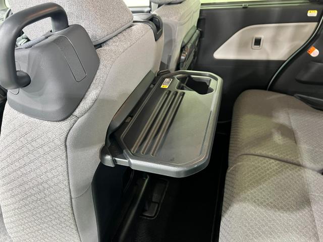 タントＸ　走行３８３１キロ／ＬＥＤヘッドランプ／片側電動スライド１年保証距離無制限　走行距離３８３１キロ　純正マット　サイドエアバッグ　ＬＥＤヘッドランプ　アイドリングストップ　シートヒーター　片側電動スライドドア　オート格納式ドアミラー　電動パーキングブレーキ（埼玉県）の中古車