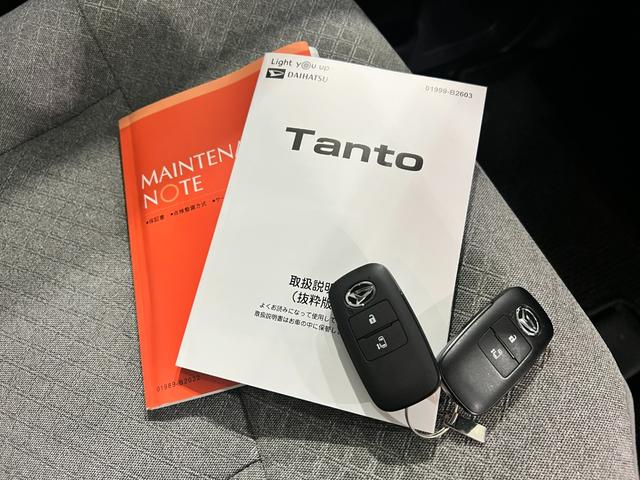 タントＸ　走行３８３１キロ／ＬＥＤヘッドランプ／片側電動スライド１年保証距離無制限　走行距離３８３１キロ　純正マット　サイドエアバッグ　ＬＥＤヘッドランプ　アイドリングストップ　シートヒーター　片側電動スライドドア　オート格納式ドアミラー　電動パーキングブレーキ（埼玉県）の中古車