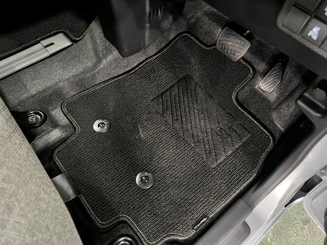 タントＸ　走行６２１８キロ／ＬＥＤヘッドランプ／片側電動スライド１年保証距離無制限　走行距離６２１８キロ　純正マット　サイドエアバッグ　ＬＥＤヘッドランプ　アイドリングストップ　シートヒーター　片側電動スライドドア　オート格納式ドアミラー　電動パーキングブレーキ（埼玉県）の中古車