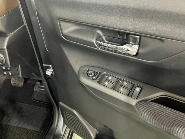 ムーヴＧ　走行７キロ／ナビ／バックカメラ／ドラレコ／オートライト一年保証・走行距離無制限走行７キロ　フルセグナビ　ブルートゥース　バックカメラ　ドラレコ　サイドエアバック　クリアランスソナー　オートライト　ＬＥＤヘッドライト　片側電動スライドドア（埼玉県）の中古車