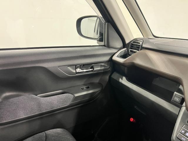 ムーヴＧ　走行７キロ／ナビ／バックカメラ／ドラレコ／オートライト一年保証・走行距離無制限走行７キロ　フルセグナビ　ブルートゥース　バックカメラ　ドラレコ　サイドエアバック　クリアランスソナー　オートライト　ＬＥＤヘッドライト　片側電動スライドドア（埼玉県）の中古車