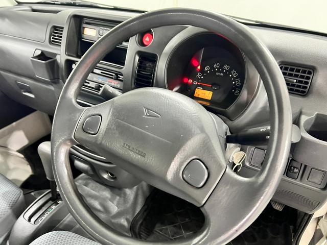 ハイゼットトラックＥＸＴ　走行１５８３０キロ／４ＷＤ／オートマ一年保証・走行距離無制限走行１５８３０キロ　４ＷＤ　オートマ　キーレス　純正カーペットマット　マニュアルエアコン　荷台作業灯（埼玉県）の中古車