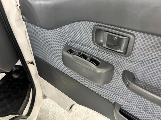 ハイゼットトラックＥＸＴ　走行１５８３０キロ／４ＷＤ／オートマ一年保証・走行距離無制限走行１５８３０キロ　４ＷＤ　オートマ　キーレス　純正カーペットマット　マニュアルエアコン　荷台作業灯（埼玉県）の中古車