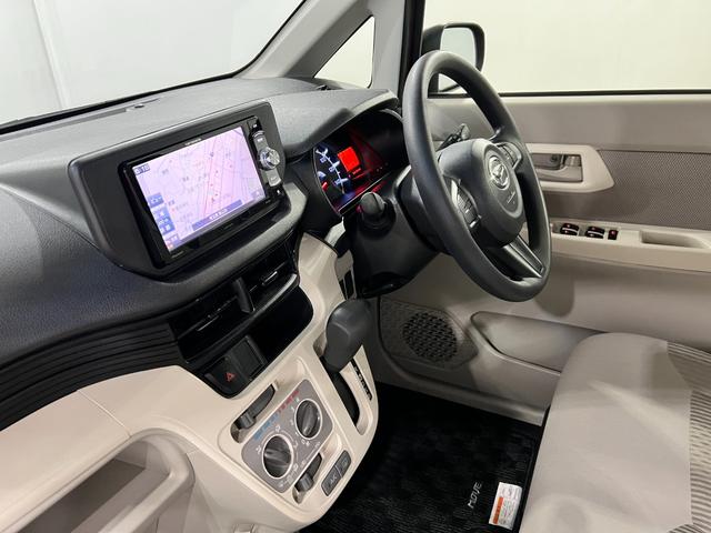 ムーヴL SAII 走行23678キロ/雹害/タイヤ4本交換/ナビ一年保証・走行距離無制限走行23678キロ タイヤ4本交換 雹害 ワンセグナビ アイドリングストップ ベンチシート 助手席エアバック(埼玉県)の中古車