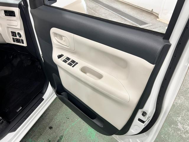 ムーヴキャンバスＧ　ＳＡIII　走行１４１１１キロ／フルセグナビ／Ｂカメラ１年保証距離無制限　走行距離１４１１１キロ　フルセグナビ　バックカメラ　ブルートゥース　純正マット　ＬＥＤヘッドランプ　アイドリングストップ　両側電動スライドドア　オート格納式ドアミラー　キーフリー（埼玉県）の中古車