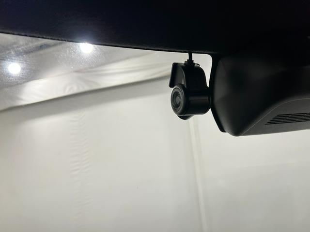 タントカスタムＲＳ　走行２３４４０キロ／純正９型ナビ／ドラレコ１年保証距離無制限　走行距離２３４４０キロ　純正フルセグナビ　パノラマモニター　ドラレコ　純正マット　サイドエアバッグ　ＬＥＤヘッドランプ　アイドリングストップ　シートヒーター　両側電動スライドドア（埼玉県）の中古車